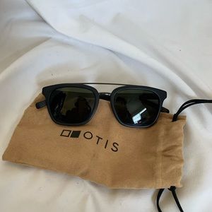 COPY - Womens Otis sunglasses